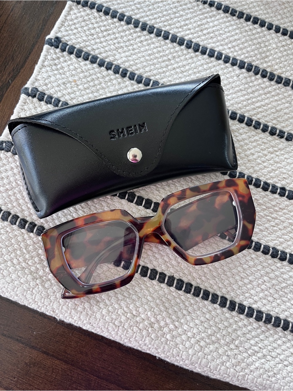 SHEIN Women's Tortoise Square Chunky Eyeglasses - Brown